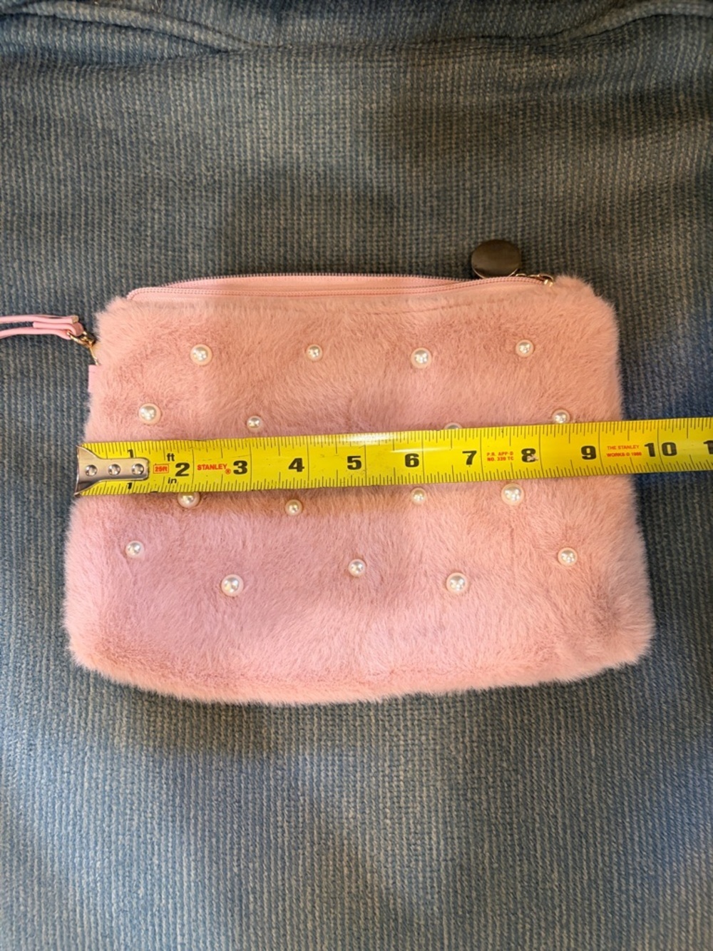 Faux Fur Pearl-Embellished Pink Wristlet Clutch - Picture 4 of 5